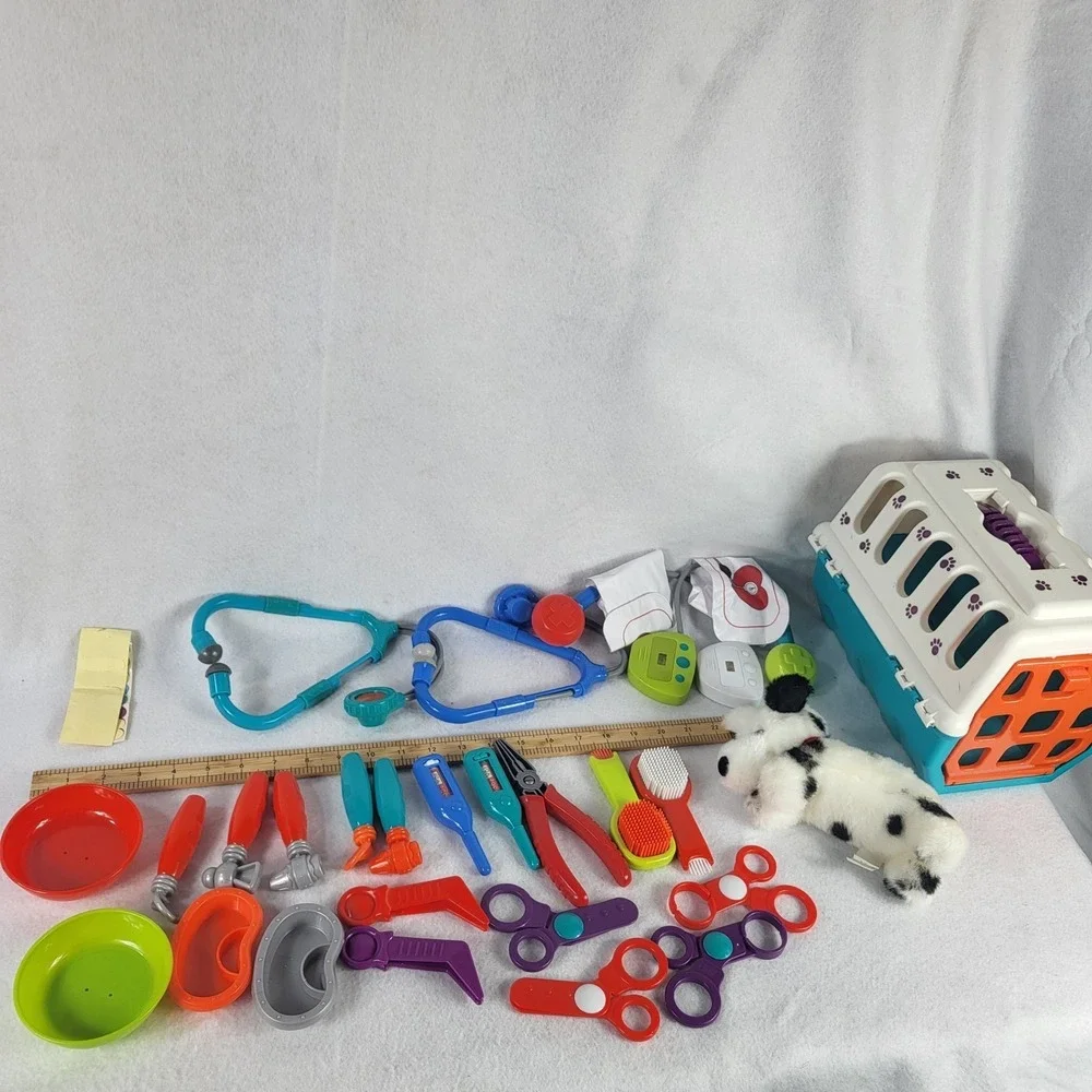 Veterinary‎ Pretend Play Kit Pet Medical Doctor Set Toys Dog Imagination 20+ pcs